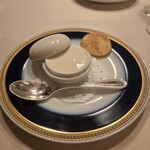 サロンドグー - 