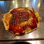 五エ門 - お好み焼き　肉、卵、そば