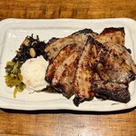 ぼうず - 塩麹漬け桃豚バラの炭火炙り焼き(レギュラーサイズ150g)