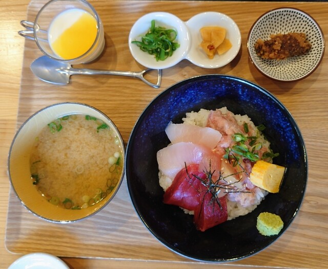 マグロキック - 沼津/食堂 | 食べログ