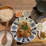 「こめらく 海鮮ごはんと、唐揚げと。」 - 