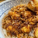 てんぷら天松 日本橋店 - 貝柱と小エビのかき揚げ