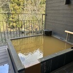 THE YUKAWA - 写真で見るよりもっと素敵な客室露天風呂。