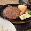 ステーキハウス寿楽 本店