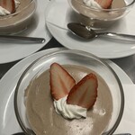 キッチンエッグス - チョコババロア〈平日ランチは190円〉