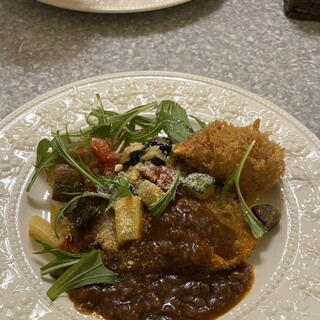 ビストロカフェオムレット_1