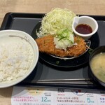 松屋 - 料理写真:鬼おろしポン酢ロースかつ定食790円