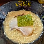 豚骨ラーメン いちもんじ - 料理写真:塩ラーメン￥500