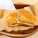 BUNK SANDWICHES - 料理写真: