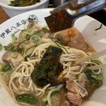 中華そば つけそば 伊蔵八本店 - 