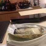 鮨 心白 - 蒸し牡蠣（宮城・東松島）（2015.01.13）