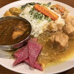 カレーニムチュー 新宿Space - 