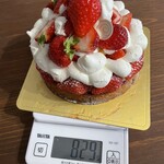 パティスリー リョーコ - 14センチはほぼ1人用なので2人以上で食べる人はサイズアップを勧める