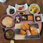 御曹司きよやす邸 - やまと豚のヒレかつ御膳