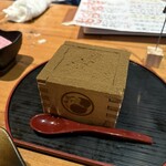 鶏と魚と炭火焼き 燈 - ほうじ茶ティラミス