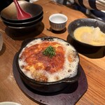 鶏と魚と炭火焼き 燈 - 明太子とチーズのグラタン
