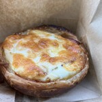 ベーカリークク - 料理写真:エッグタルト