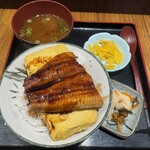 酒場 ばんと - ウナ玉丼もおいしかった〜