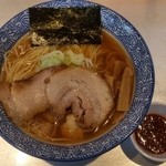 豚骨一燈 - あっさり中華そば＆海老の辛味油