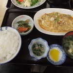 満月食堂 - カツとじ定食　９００円　【　２０１５年１月　】