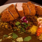 渡邊カリー 梅田本店 - 