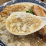 煮干そば 流。 - 刻み玉ねぎが良いのよぉ〜　　【名脇役】ですね☆