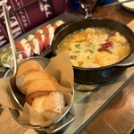 燻製バル ブライアン - エビのアヒージョ