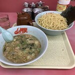 山岡家 千葉中央区店 - 