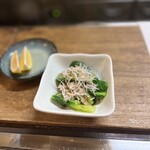 立呑み 千吉良屋 - ◯しらすと小松菜のおひたし¥180
