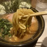 横浜家系 てつ家 - 麺顔！
