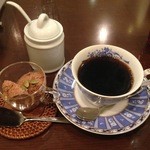 カフェ・トリオンプ - コーヒー、デザート