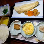 ふじもと - ランチ魚定食　700円(税込 コーヒー付)