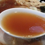 日の出製麺 - スープ