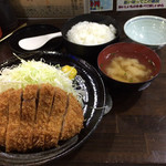 とんかつ ひがさ - 上ろーす定食 ご飯はおひつで来ます