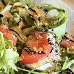 trattoria GALLIANO - ブッラータチーズとフルーツトマトのサラダ