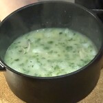 上六ワイン - 【 ハマグリのカルドソ 】