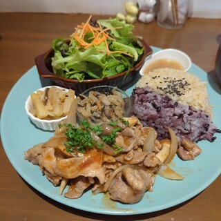 8+8Cafe_1