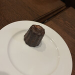 コム・ア・ラ・メゾン - カヌレ