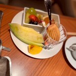 THE-MOMENT GRILL&DINING - 