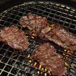 ホルモン焼肉 円蔵 - 