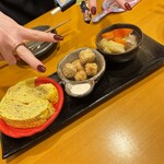 京橋 おばんざいとおでん オニヨメ酒場 - 