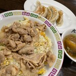 ラーメン大将 - 肉チャーハンと餃子は 何番かな？