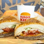 バーガーキング - 料理写真:ワッパーチーズ 690円 , アイスコーヒー(M) 280円