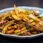 中國菜 雲蓉 - 2026.2 魚香羊肉絲（根セロリ、フェンネルの茎、フェンネルの葉、自家製発酵唐辛子、自家製豆板醤、羊うちもも肉細切り、黒酢炒め）
