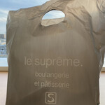 Le Supreme. - 