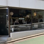 NOON - 外観