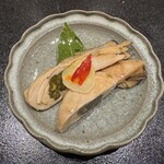 神田錦町 鮨たか晴 - 牡蠣オイル漬け