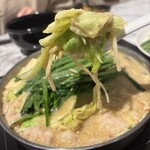 博多もつ鍋 やま中 - 