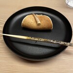 緒方 - 慈姑どら焼きは大人どら焼き♪