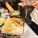 焼肉 ホルモン 坂上 裏なんば - 